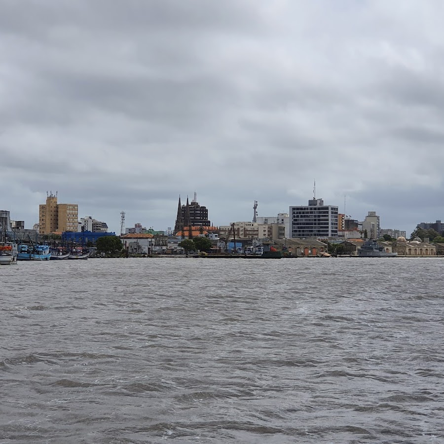 Ferry between San Rose and Rio Grande