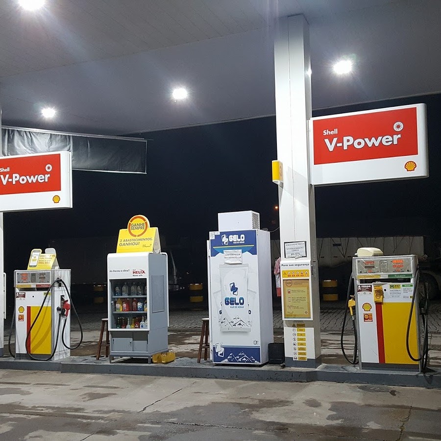 Antiga estação de gasolina e restaurantes Posto Planalto