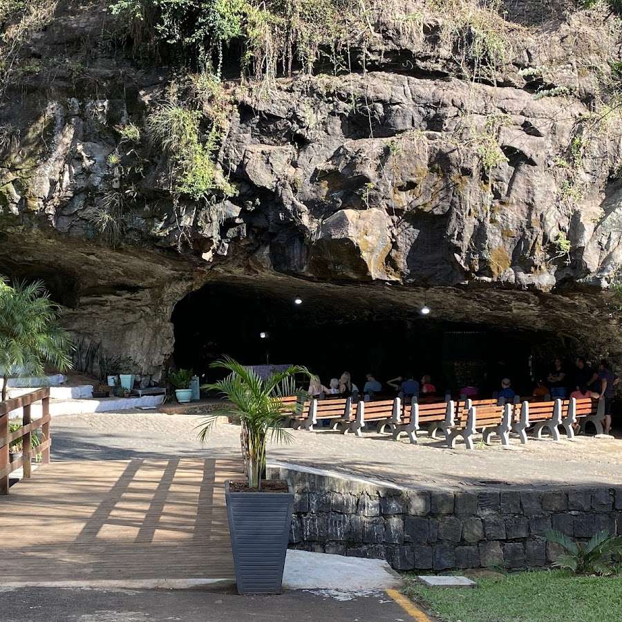 Gruta nossa Senhora de Lurdes  – Bom sucesso do Sul