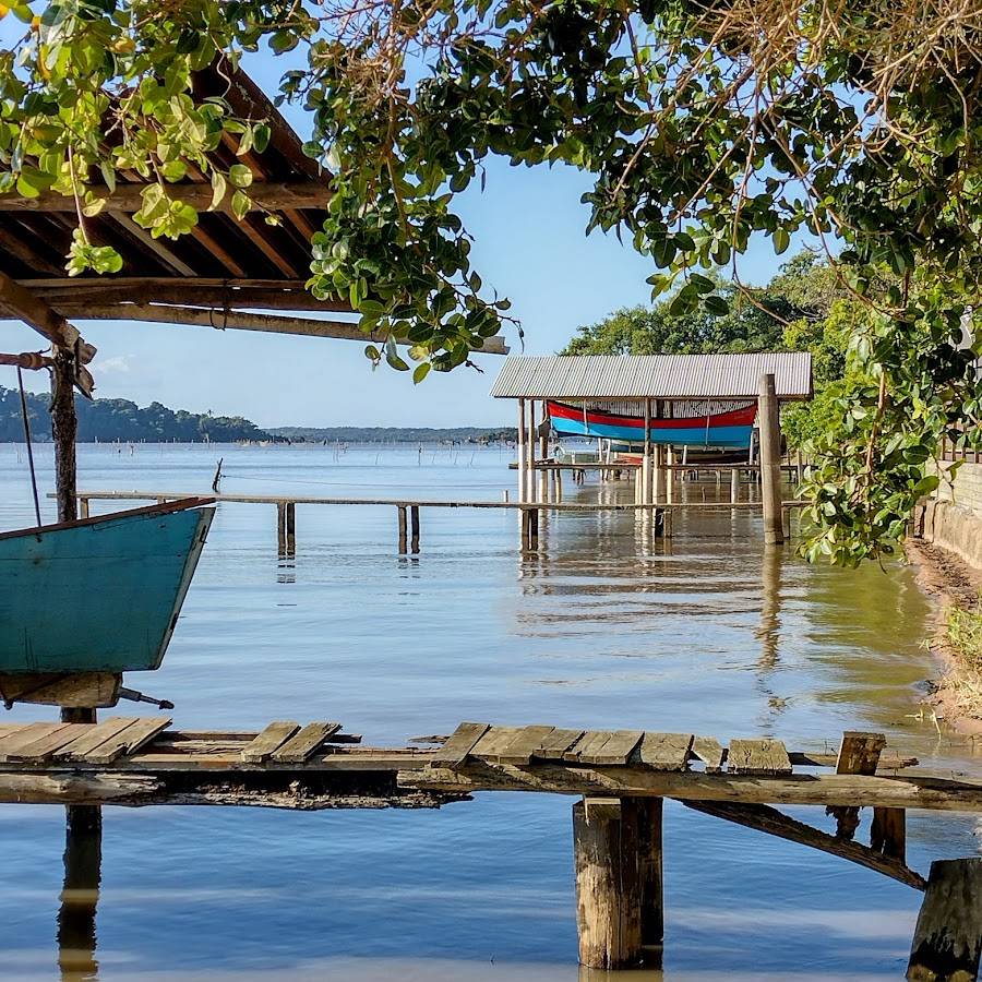 beira da lagoa do Imaruí