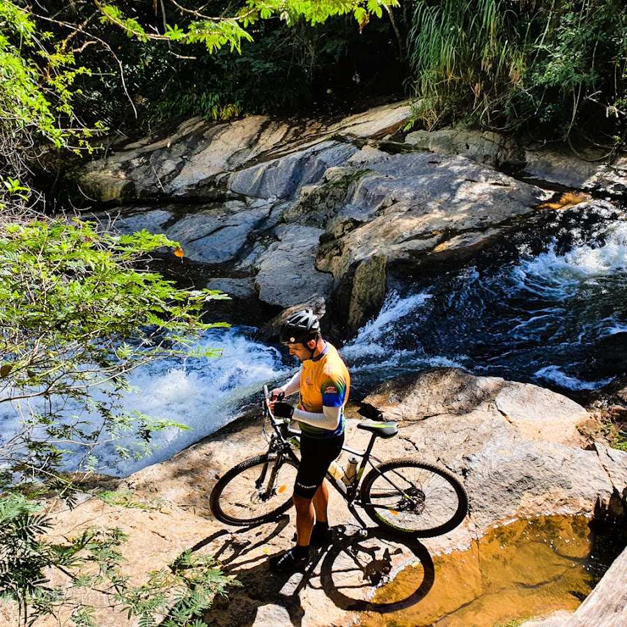 Camping Cachoeirinha das Flores