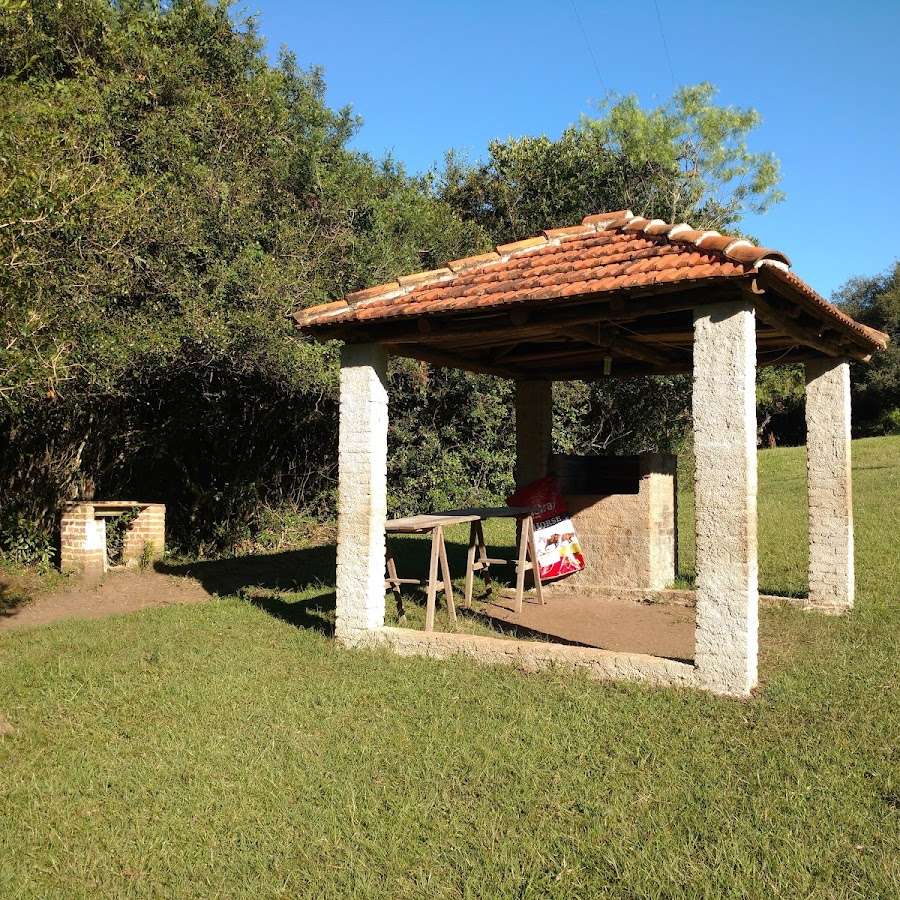 Camping Galpão de Pedra