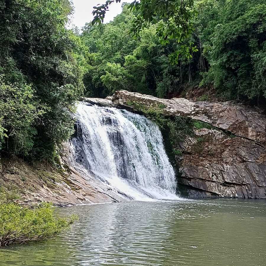 Camping Parque da Cachoeira Maratá