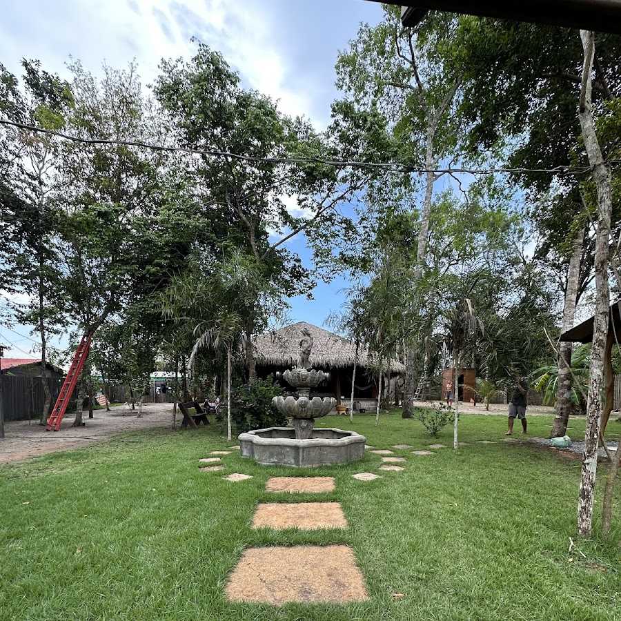 Camping e Pousada Maloca e Rodas