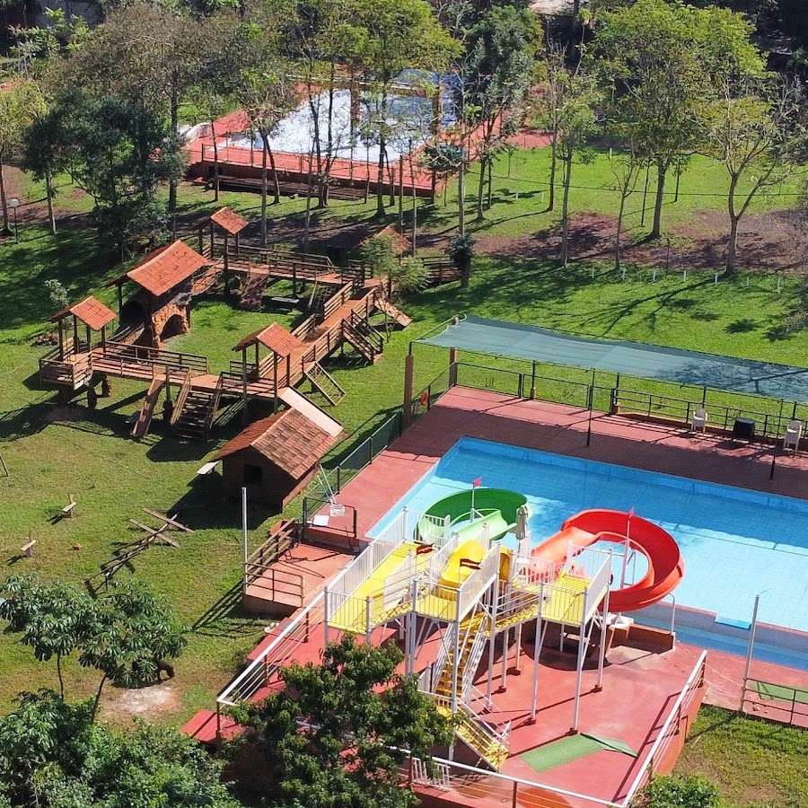 Camping Tierra Roja Parque Recreativo