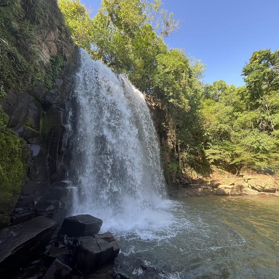 Camping - Cascata de Mineiro