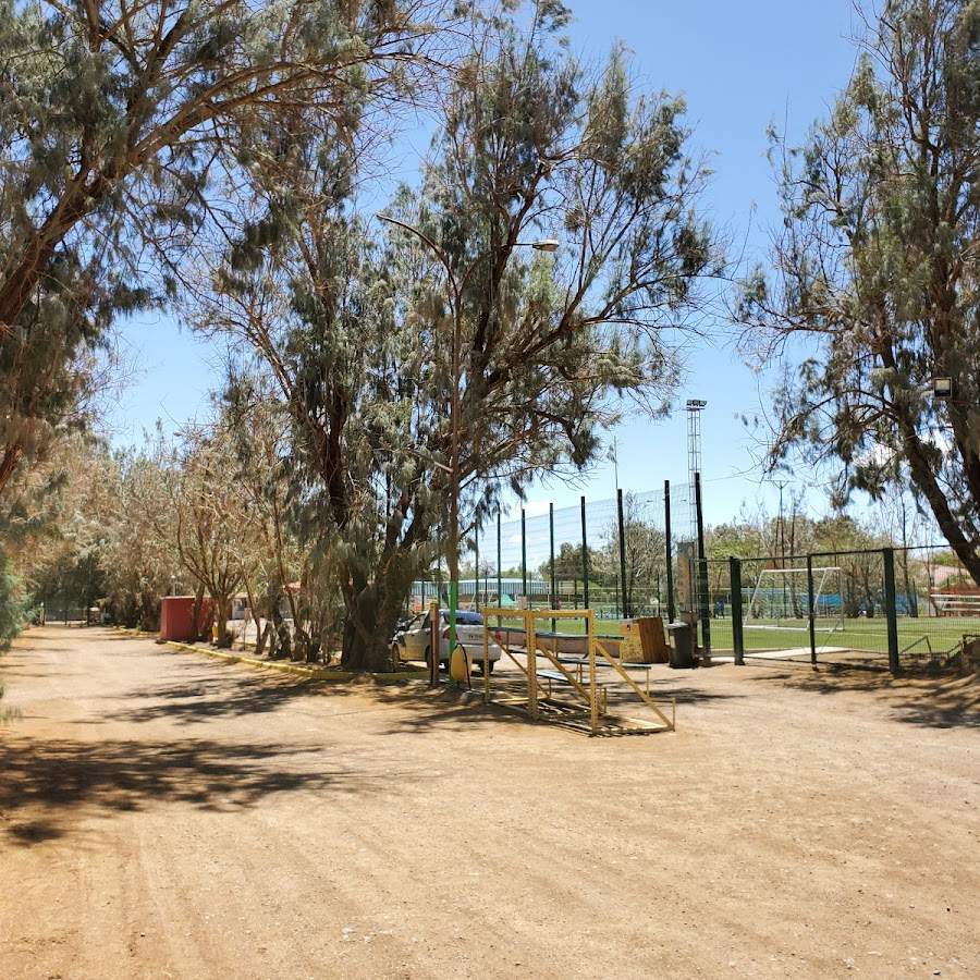 Centro Recreativo Camping Extracción