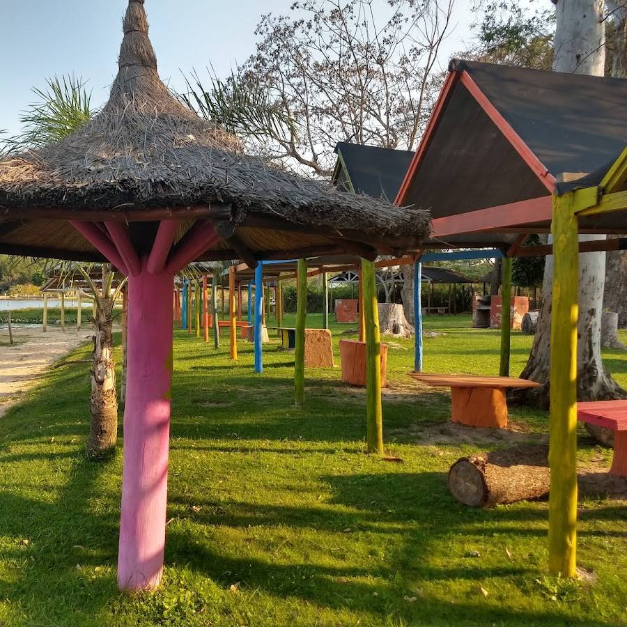 Complexo  Turístico Laguna Totora