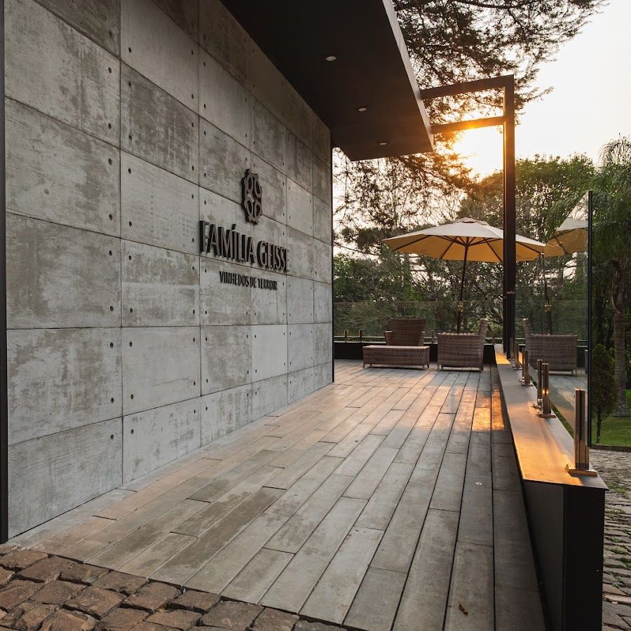 Degustação de vinhos, experiência 4x4, vinícolas Familia Geisse