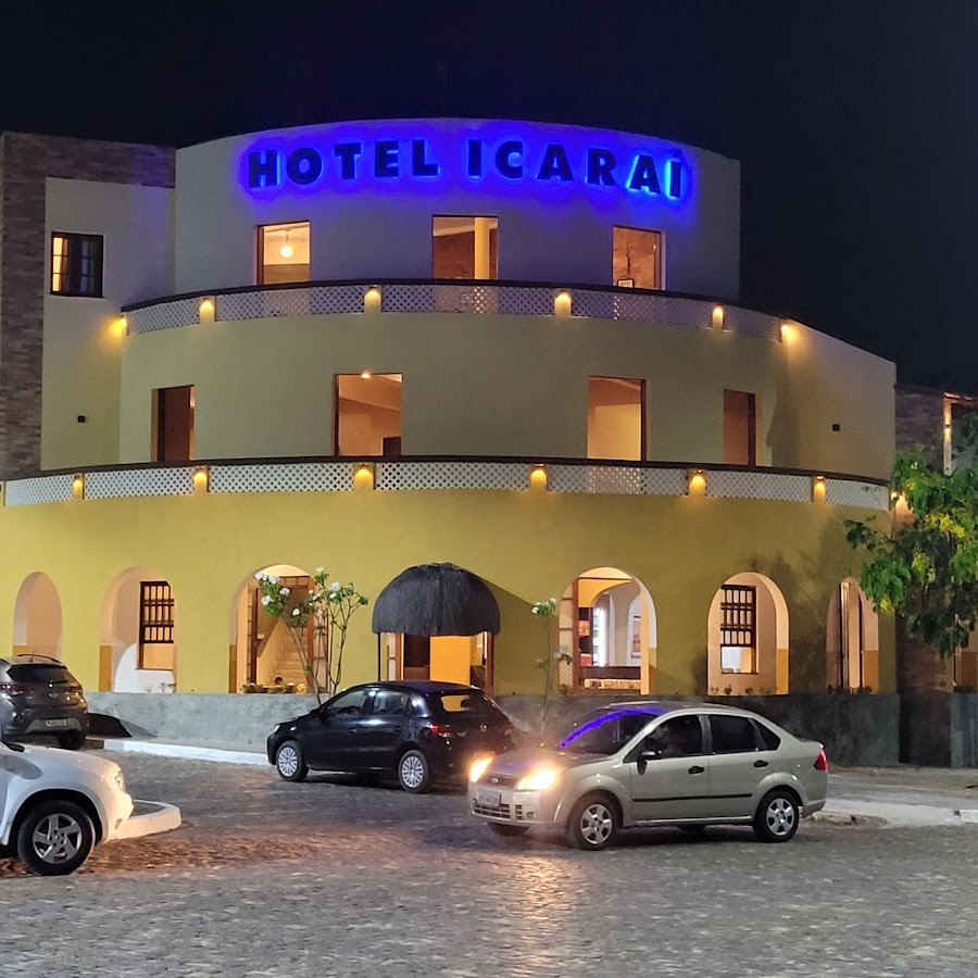 Em frente ao Hotel Icaraí - Letreiro Itaparica