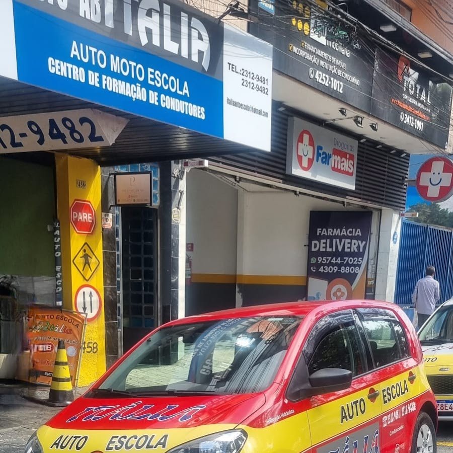 Escola Auto Training Lot