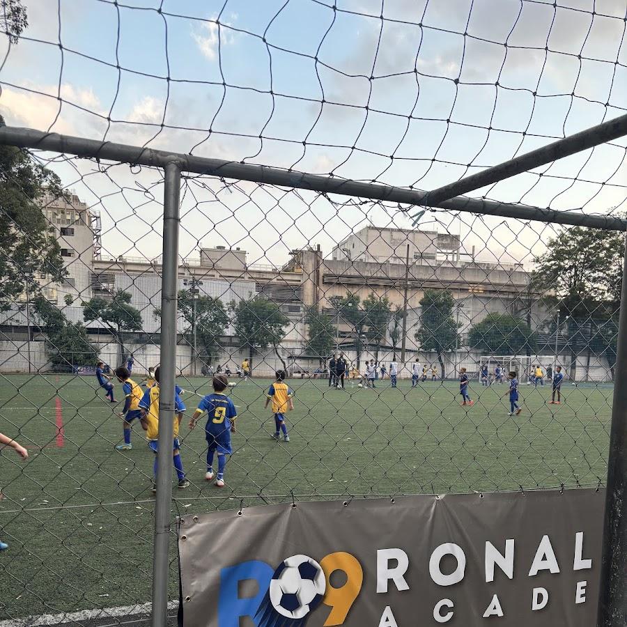 Lado do Campo de Futebol