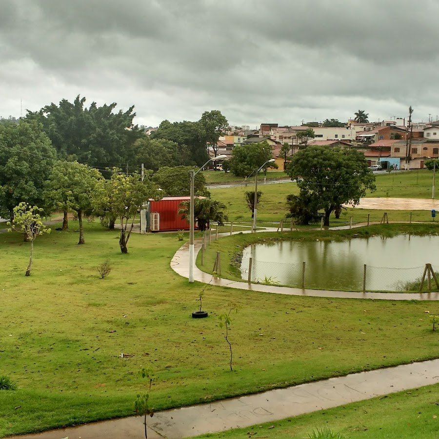 Praça Pública Parque das Águas