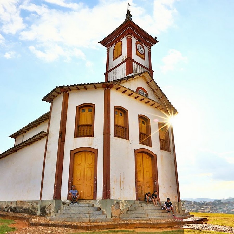 Serro Igreja Sta Rita