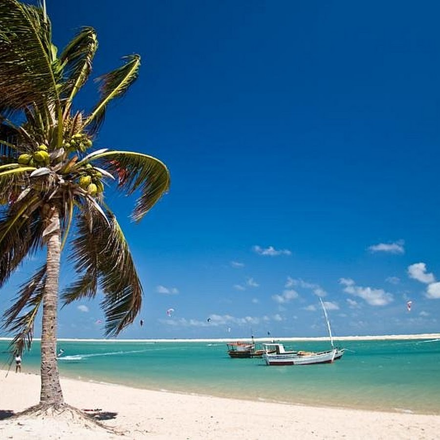 Veleiro Lagoon / Praia do Guajiru