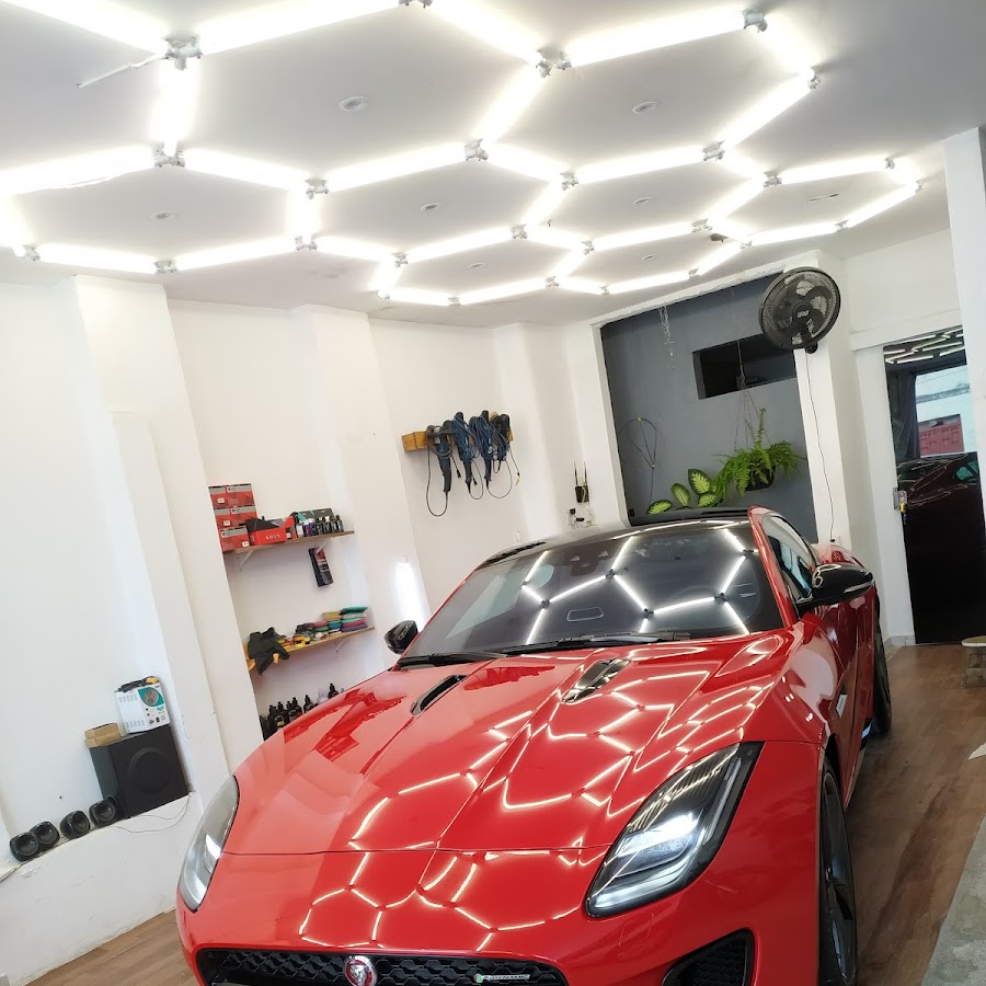 Vipp workshop and vehicle wash