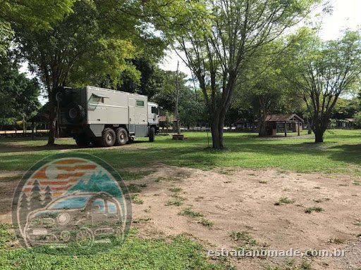 Camping e Balneário Rio Formoso
