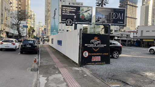 Estacionamento na rua