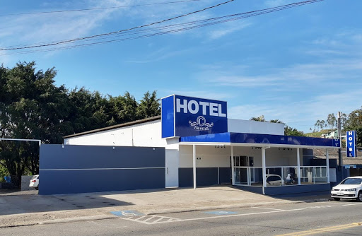 Hotel com estacionamento