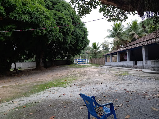 praia estacionamento grátis