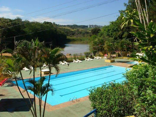 Camping e Pousada Carrion