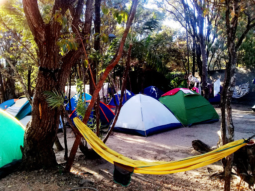 Camping e Chalés Mata Zen