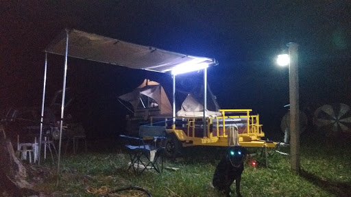 Camping Ilha da Lua (situação incerta)