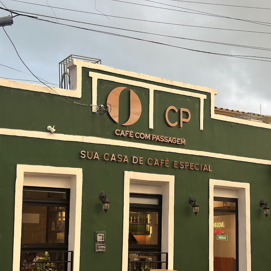 Café com passagem Porto