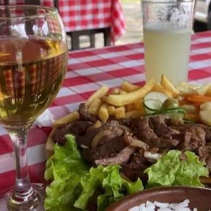 Camping Área de Lazer Castanheira