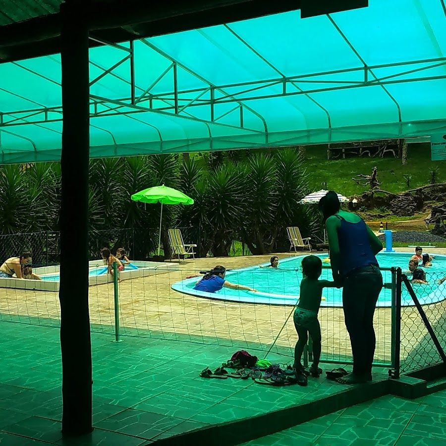 Camping Cobra D’água