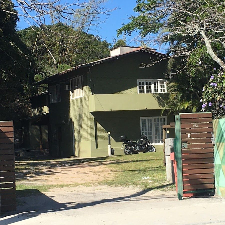 Camping Floripa Surf Camp