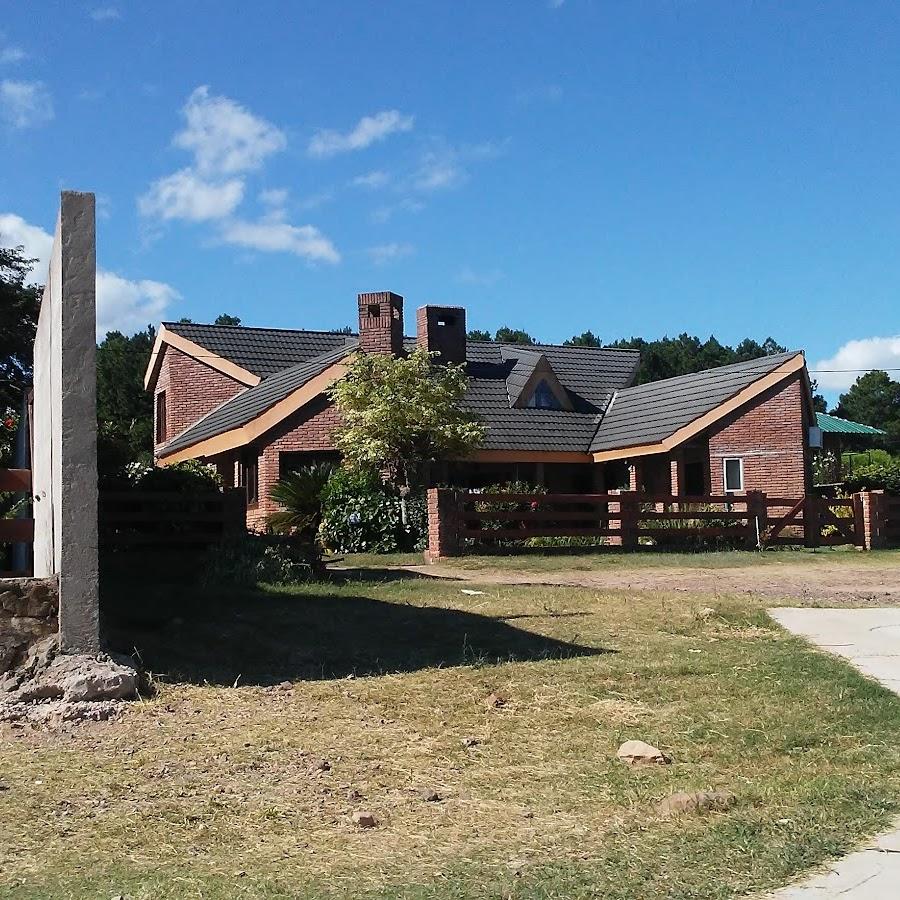 Camping Municipal – Av. Arturo Mollo s/n