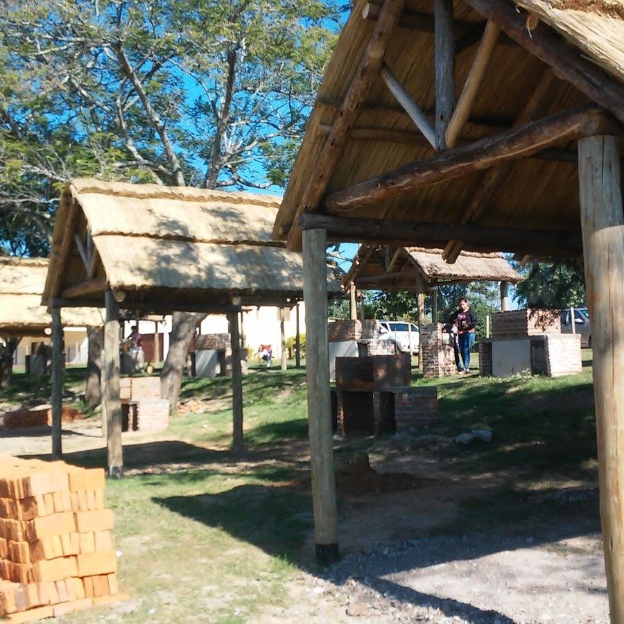 Camping Municipal Muelle Viejo