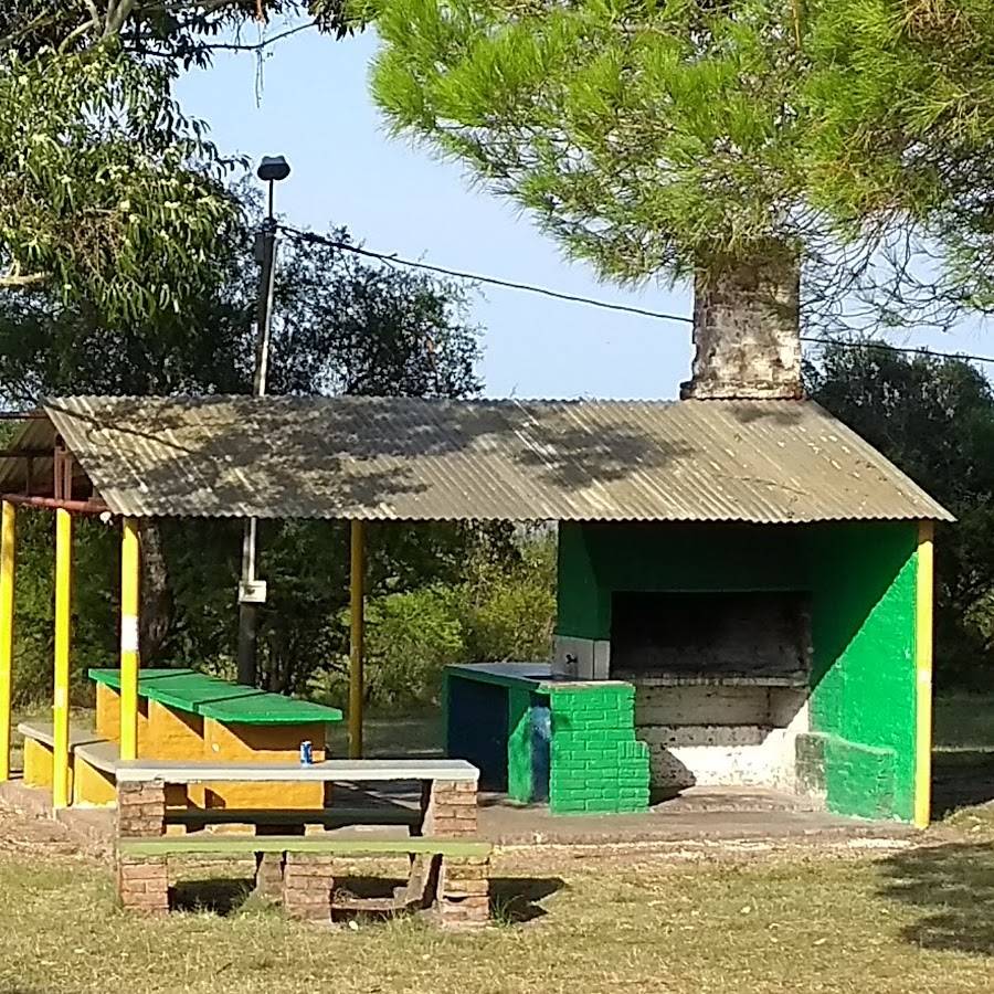 Camping Punta Piedras