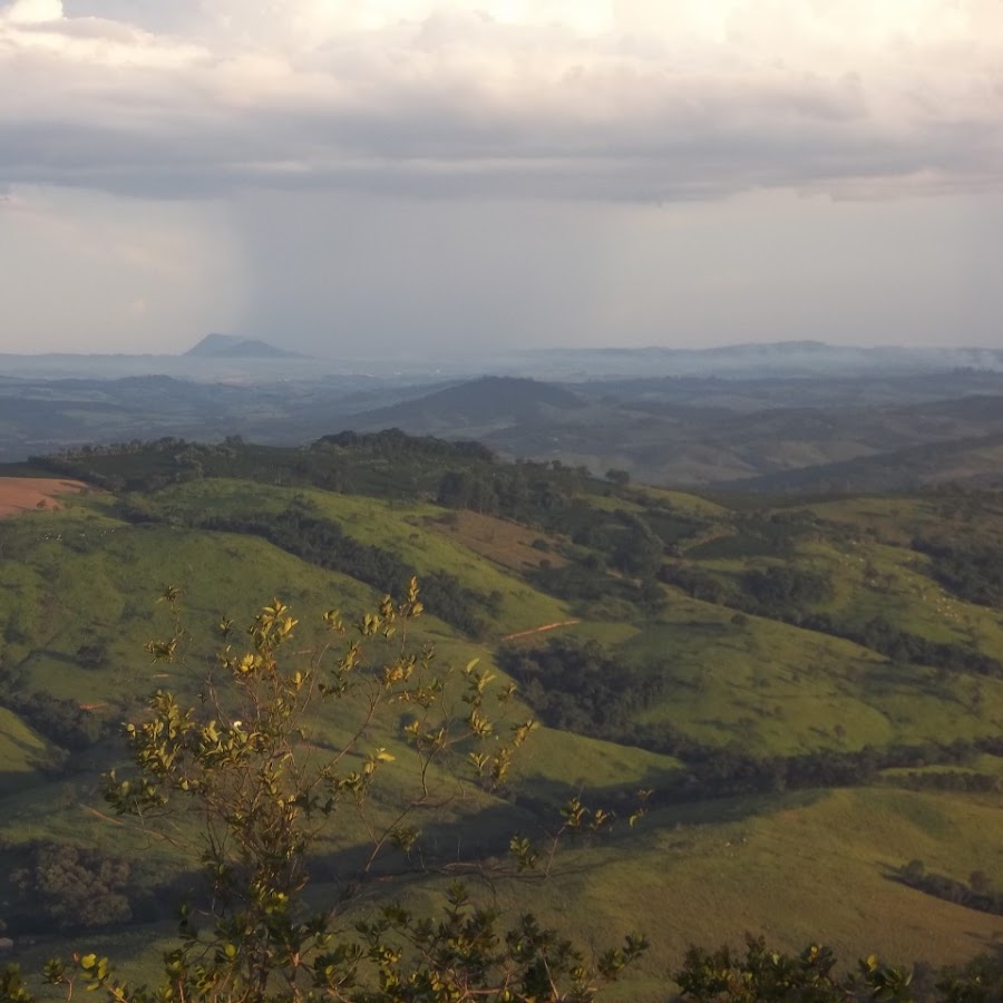 Camping Selvagem – Estádio Ari Rosa – Cachoeira de Minas