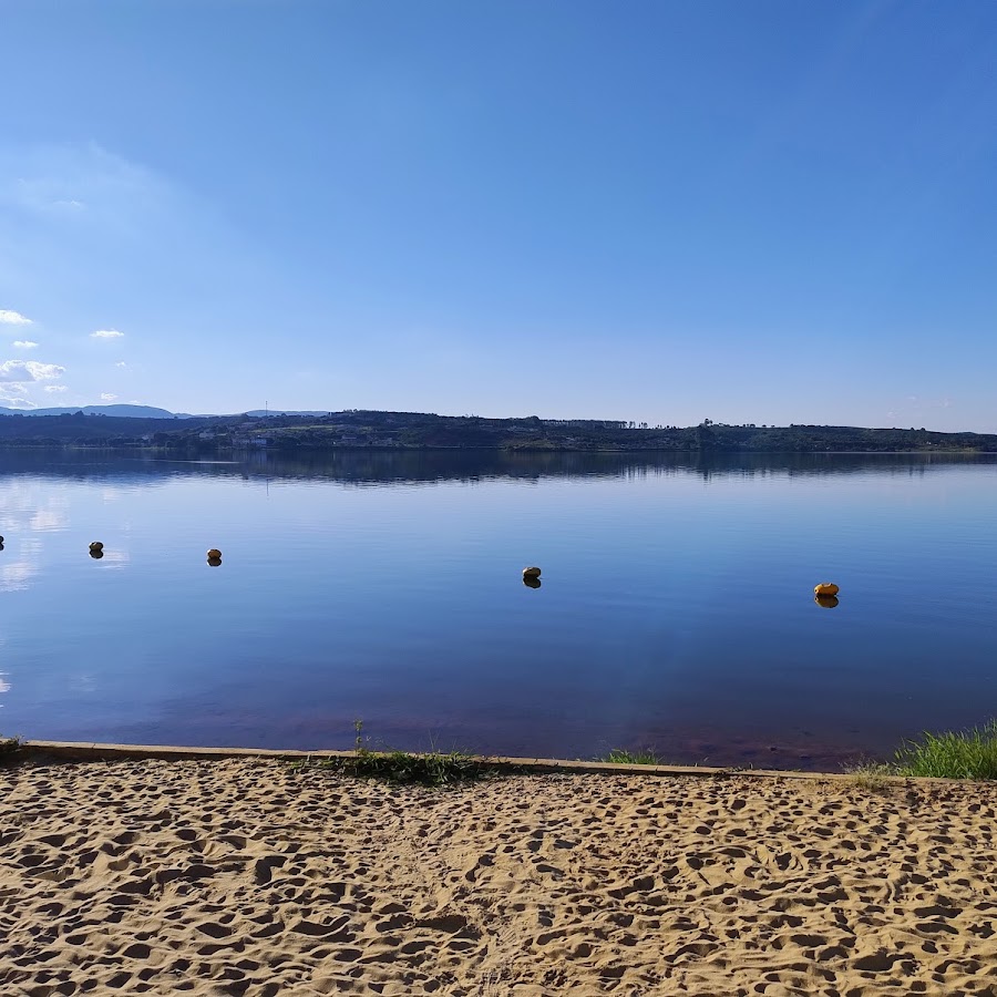 Duchas da praia do bicano