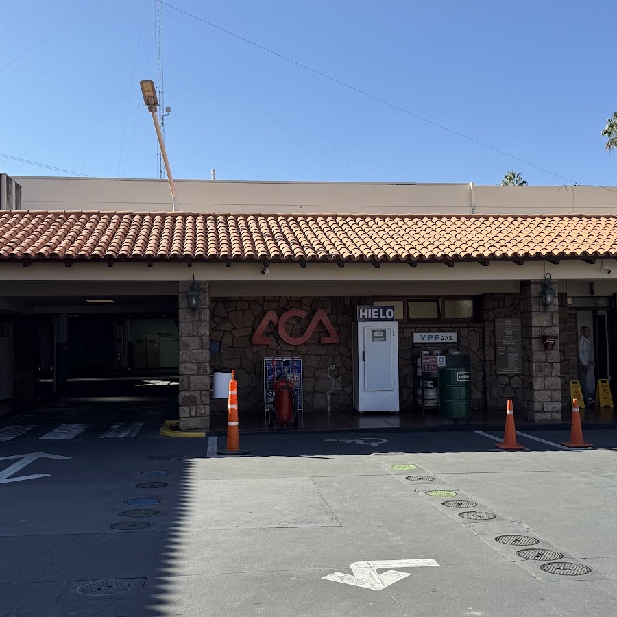 Estación de Servicio ACA (YPF)
