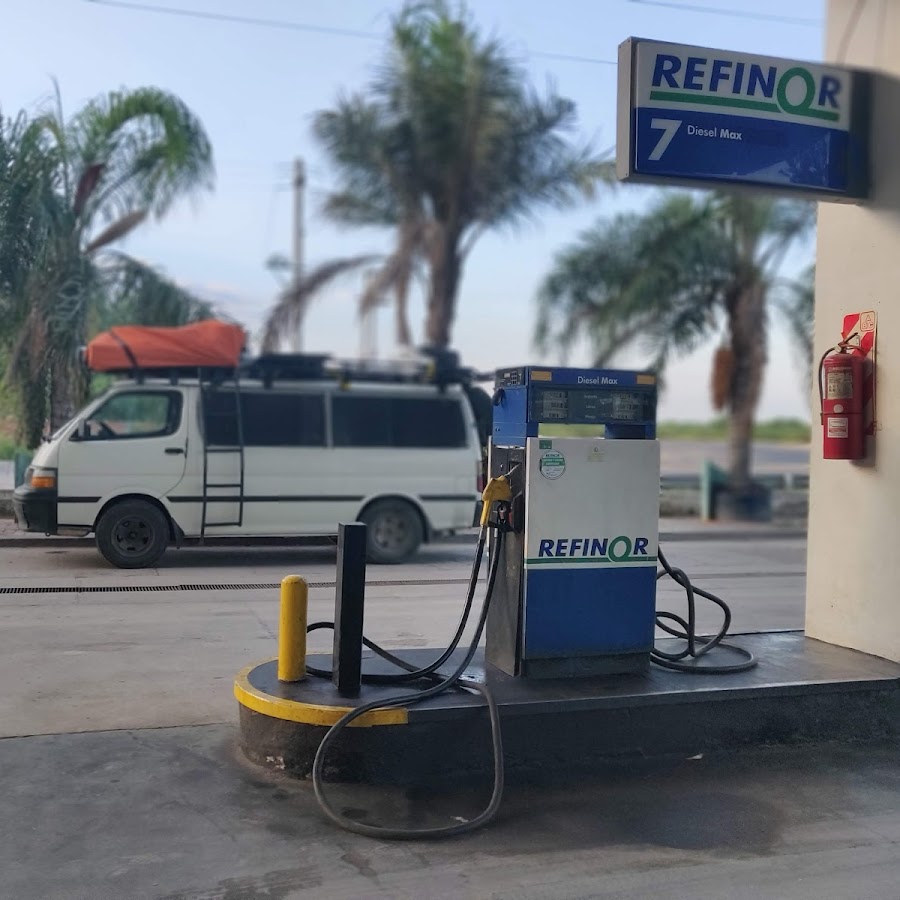 Estación de servicios Refinor CCSS Delgado Luis 