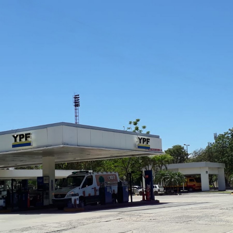 Estacionamento YPF/ACA
