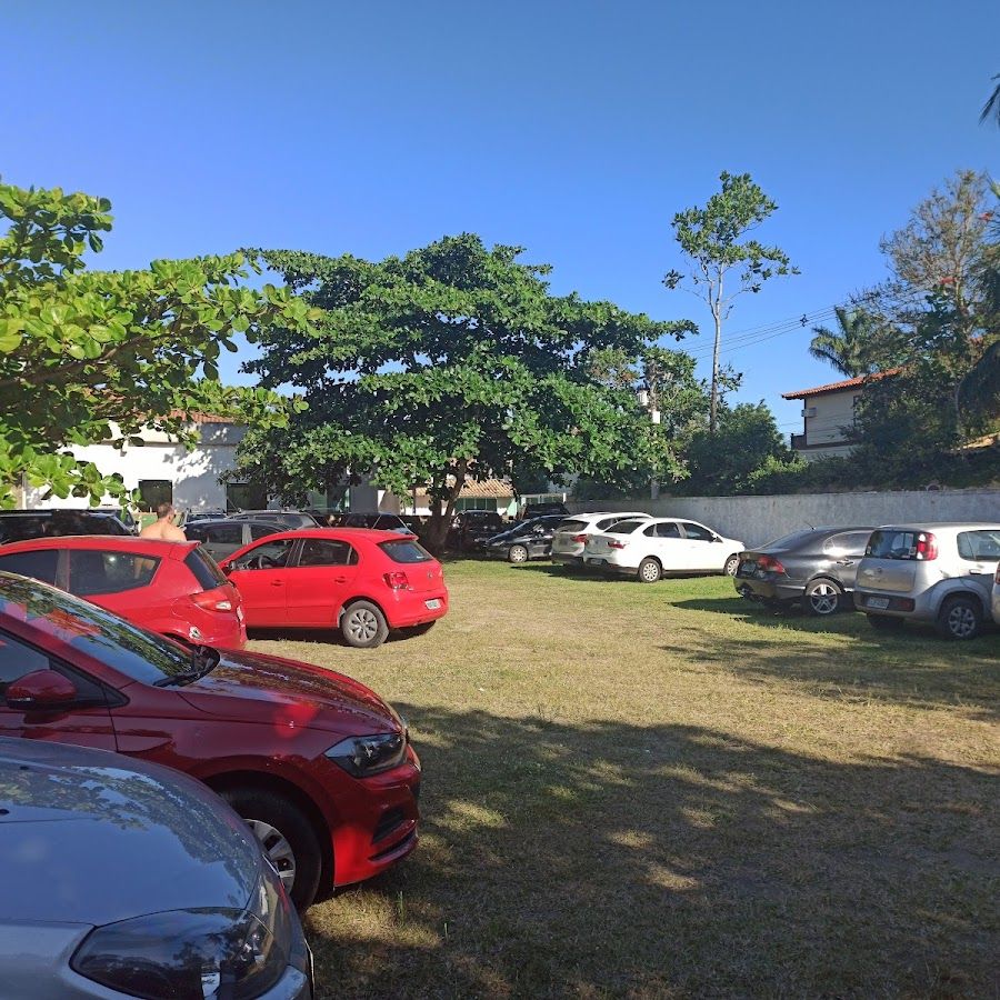 Camping - Estacionamiento do Praia do Ferradurinha