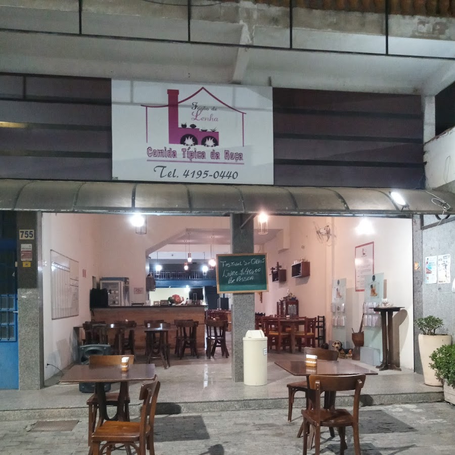 Fogão a lenha restaurante e pousada km 500