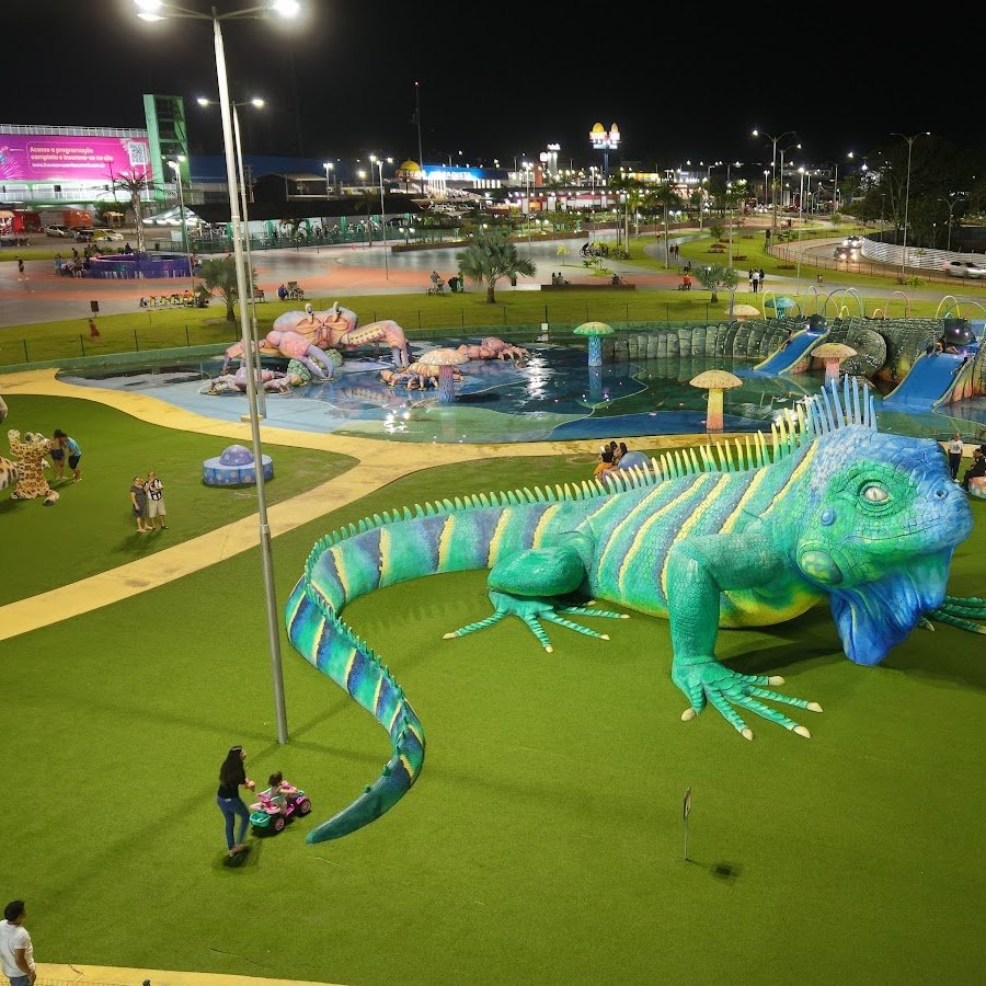 Parque do Meio do Mundo