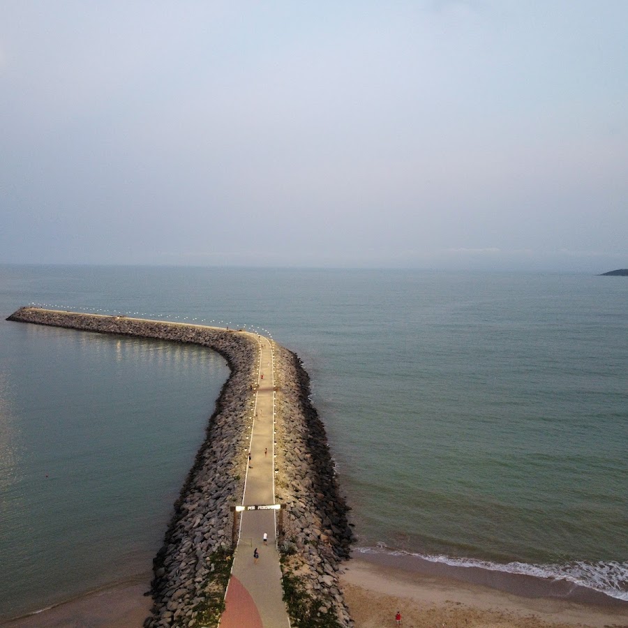 Pier dos pescadores PRAIA ITAIPAVA