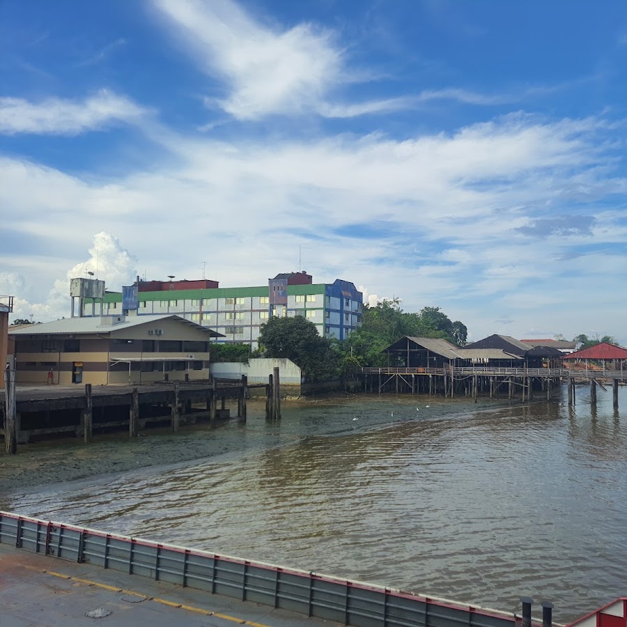 Porto particular do ferry Manaus Belém