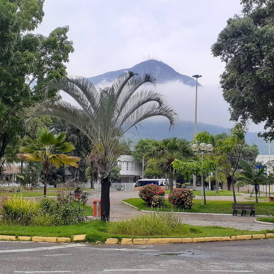 Praça Júlio Soares