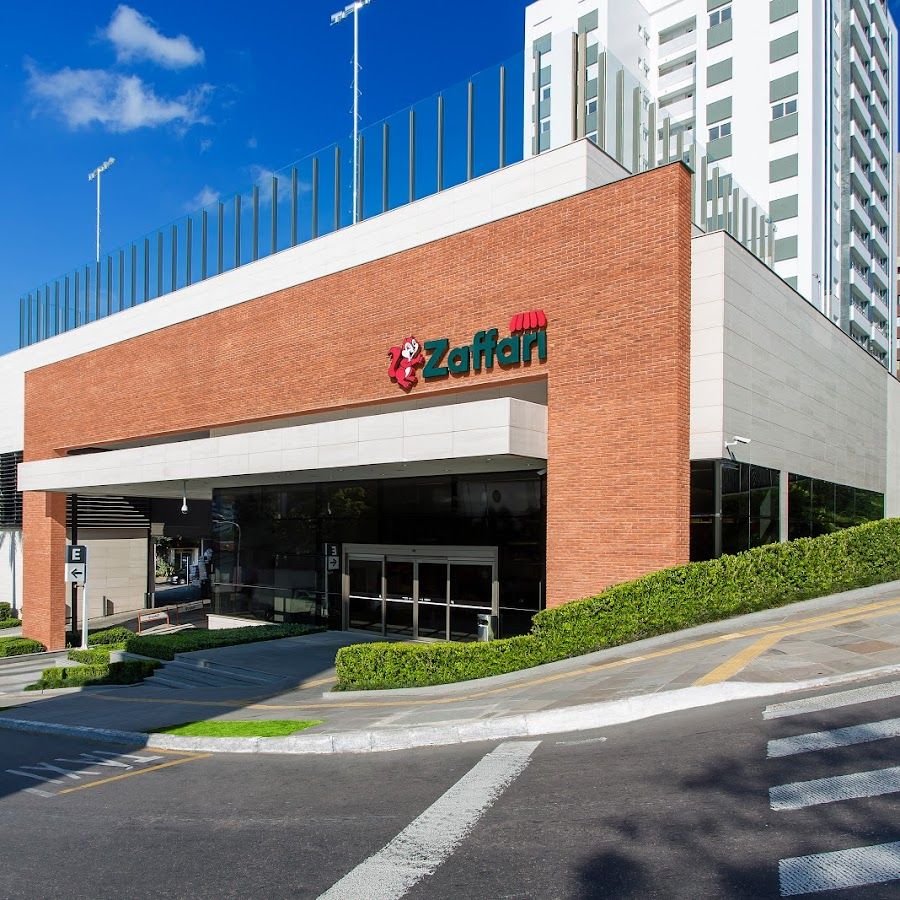 Rua fundos do Zaffari Cabral