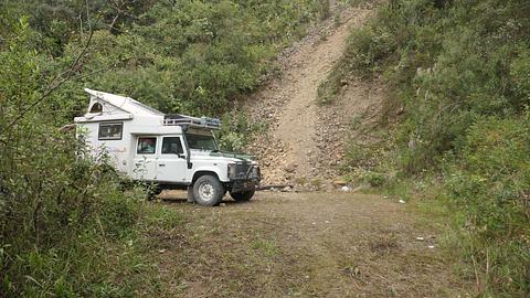 Acampamento Selvagem na Estrada da Morte