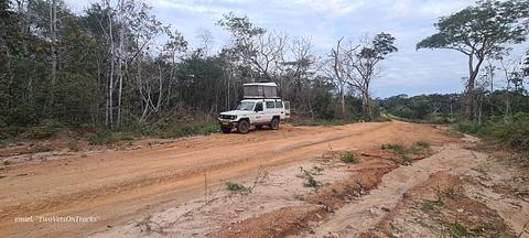 Ao lado da estrada