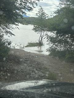 Ao lado do rio