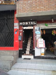 Bernys Hostal